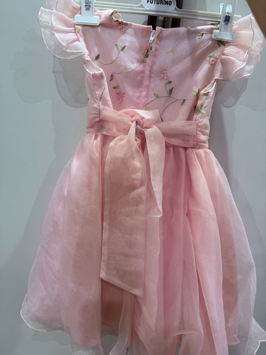 Розовое платье для девочки 5 лет