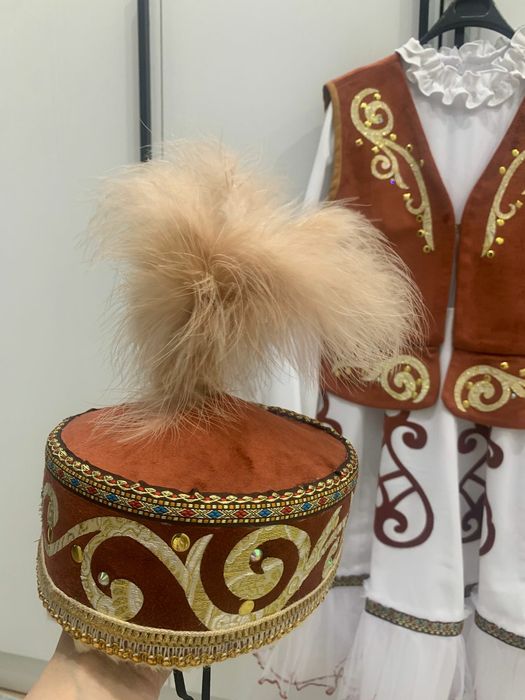 Казахское национальное платье для девочек