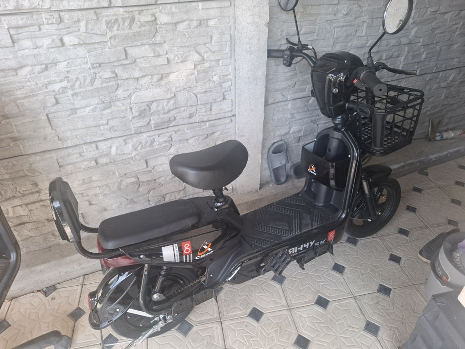 Продам электроскутер