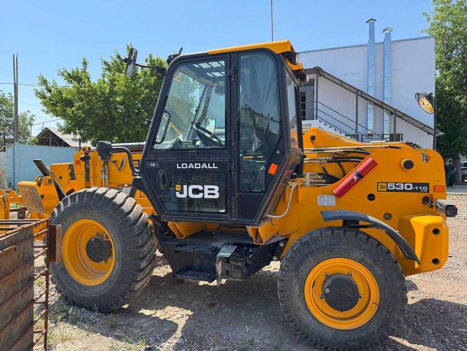 Sotiladi: JCB 530-110 teleskopik yuklagich (Telehandler)