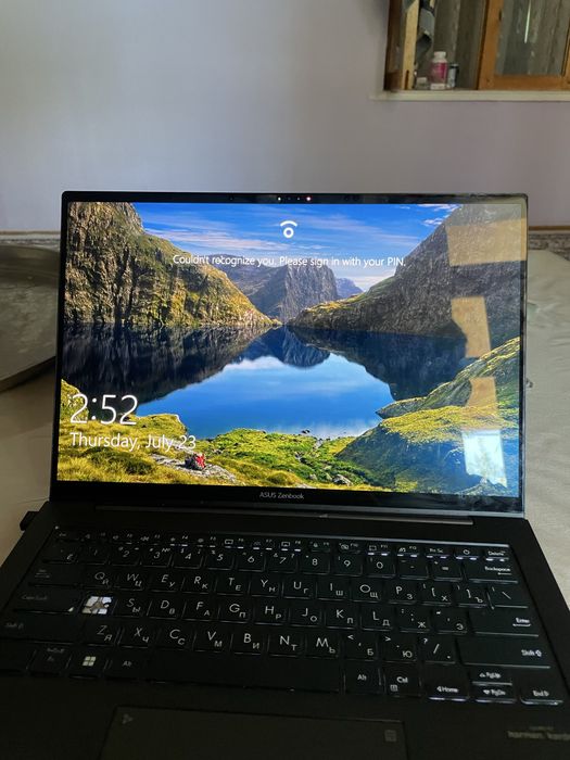 Asus zenbook 14 A