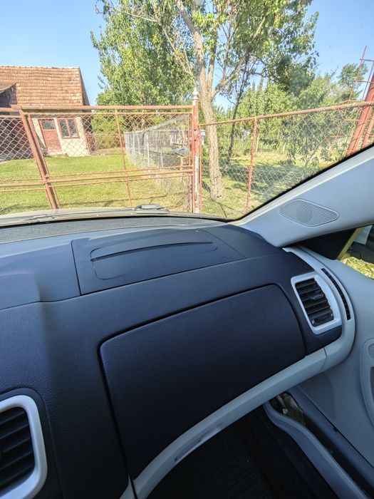 SKODA Fabia 2009 — imagine 3