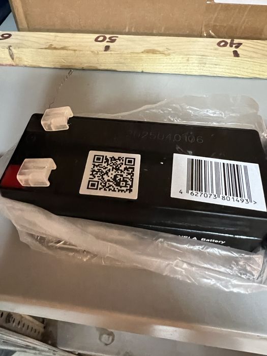 Аккумулятор 12 вольт новый