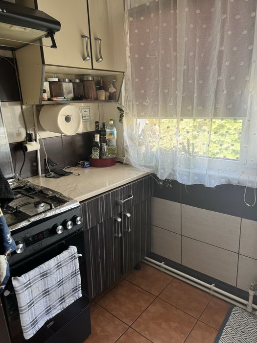 Apartament 3 camere Decomandat