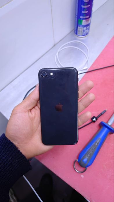 Iphone se gen2 128gb