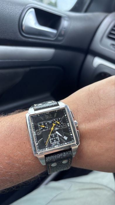 TISSOT Quadrato Chronograph