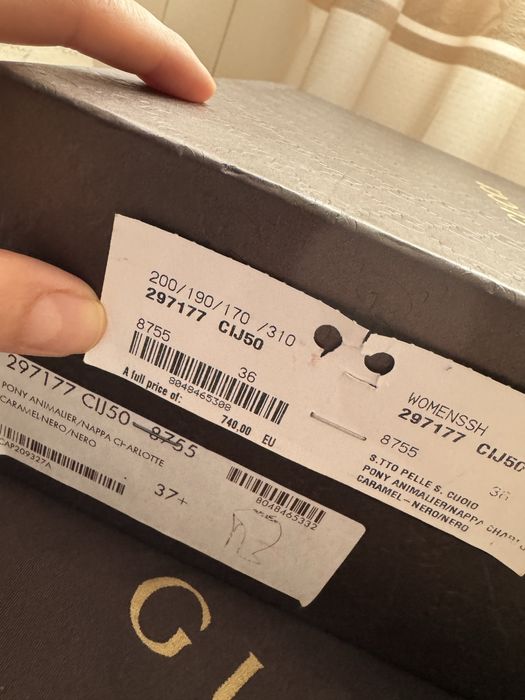 Ofertaaa!!!Botine Gucci, piele ponei 990 ron, purtare unica