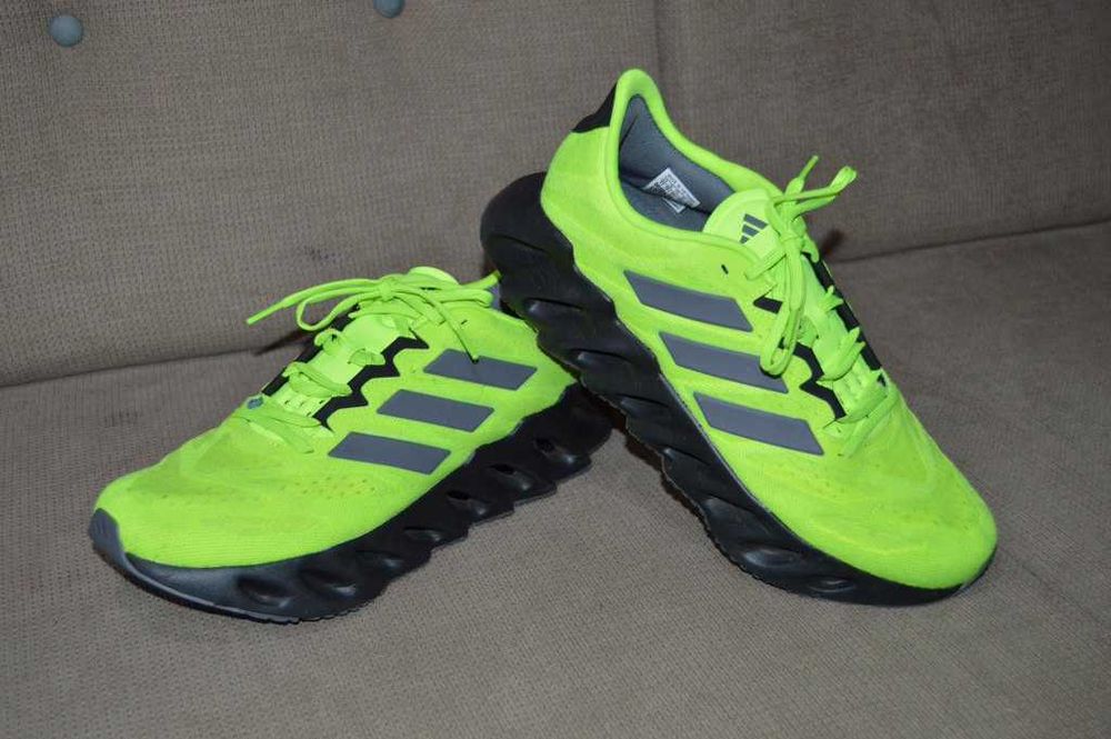 Pantofi Sport Adidas Switch FWD marime 45 1/3