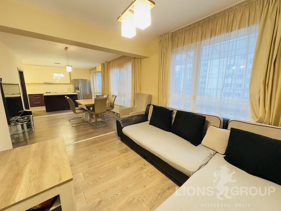 Продава се Многостаен апартамент в Варна, Кайсиева градина - 166 кв.м за 983 €/кв.м - Снимка #7