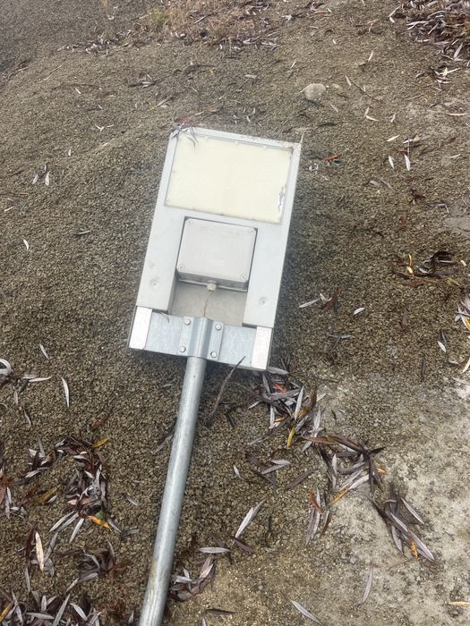 Lampa cu led neon pentru stilp