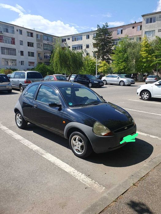 Vând micuțul gigant FORD KA