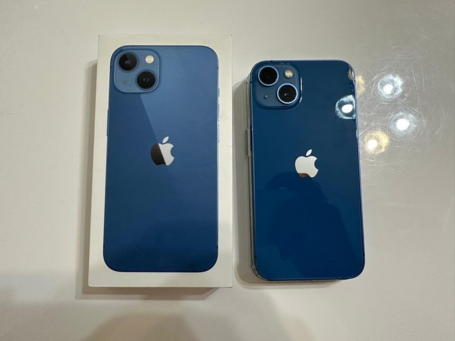 Apple iPhone 13 128GB Blue / 74% батарея / Отличное состояние