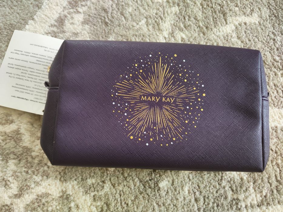 Косметички Mary Kay