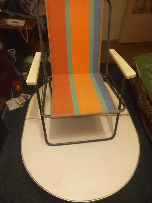 Раскладной стол и стул