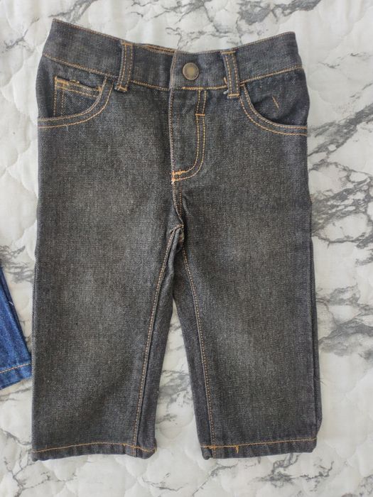 Нови бебешки дънки 12м.