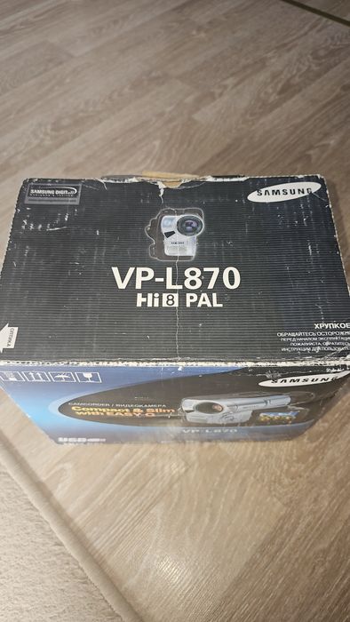 Видеокамера Samsung VP-L870