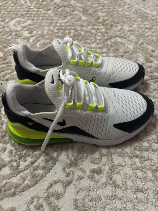 Trainers/adidasi  dama originali