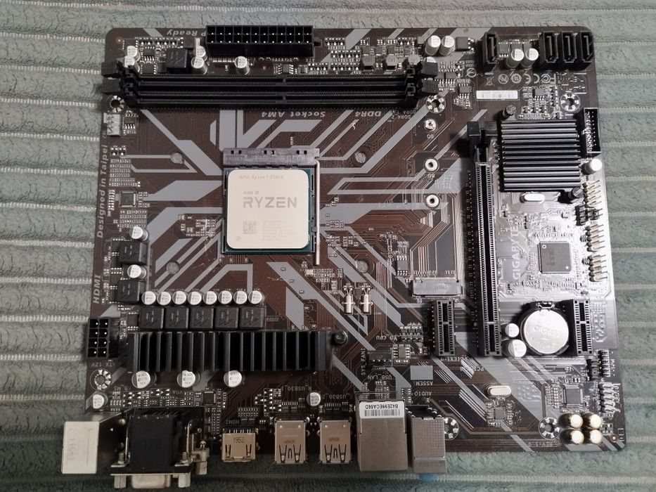 Комплект Ryzen 7 5700X + Gigabyte B450M S2H