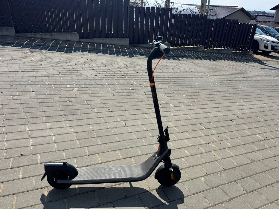 Trotineta electrica  ninebot kickscooter E2 plus II