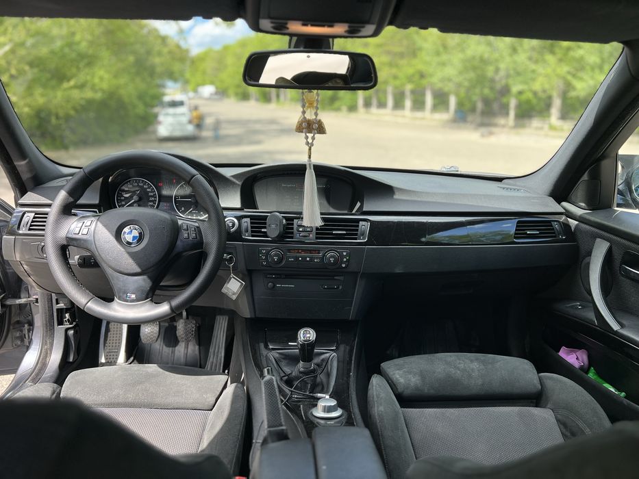 BMW E90 163 cai.