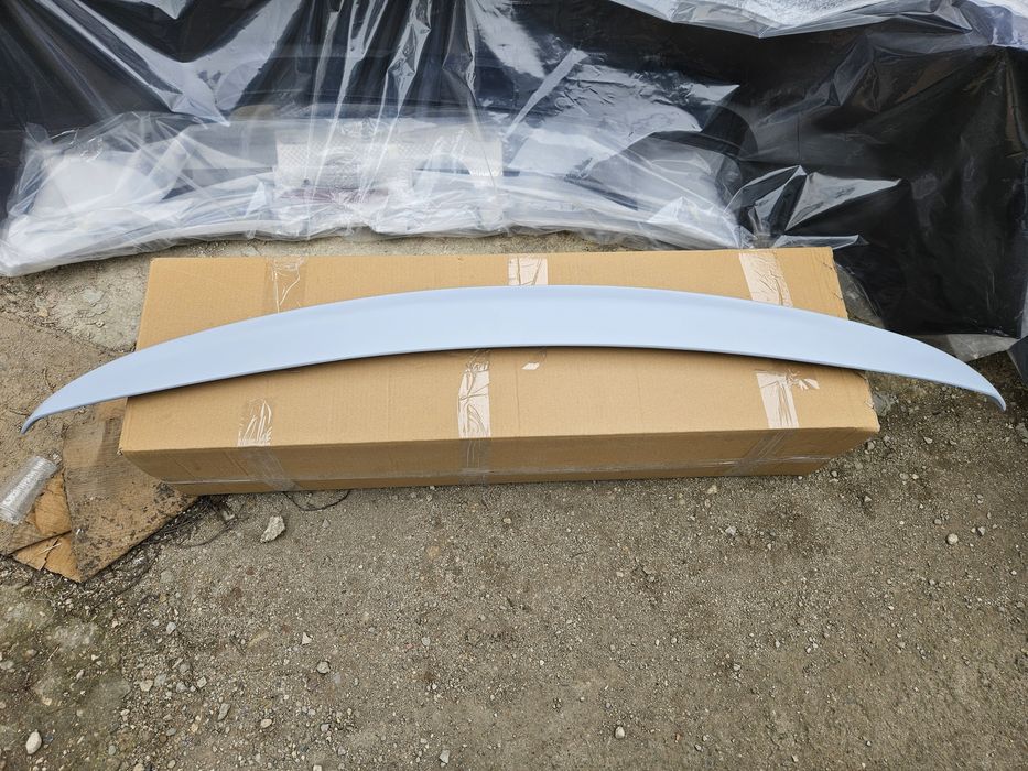 спойлер за багажник за мерцедес W221