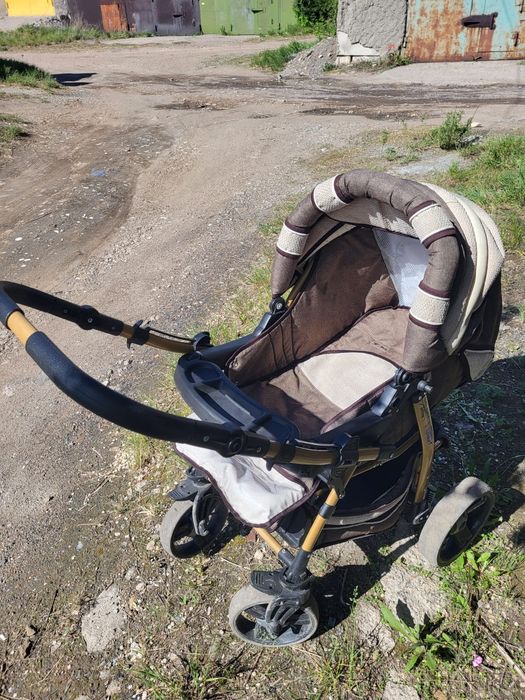 Продаётся коляска