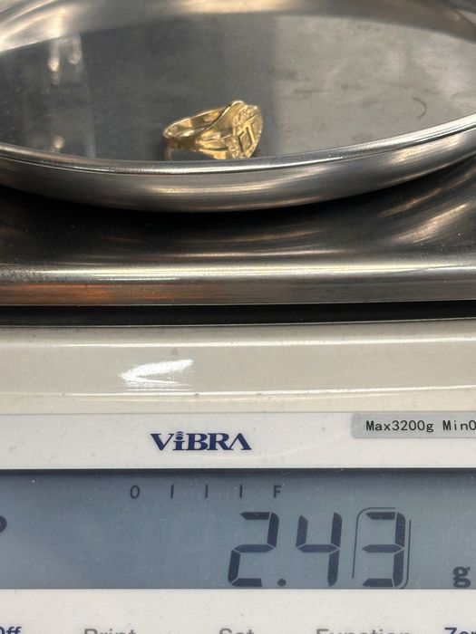 ТОП ОФЕРТА! Златен пръстен 14К 2.43 гр. – Darg Group