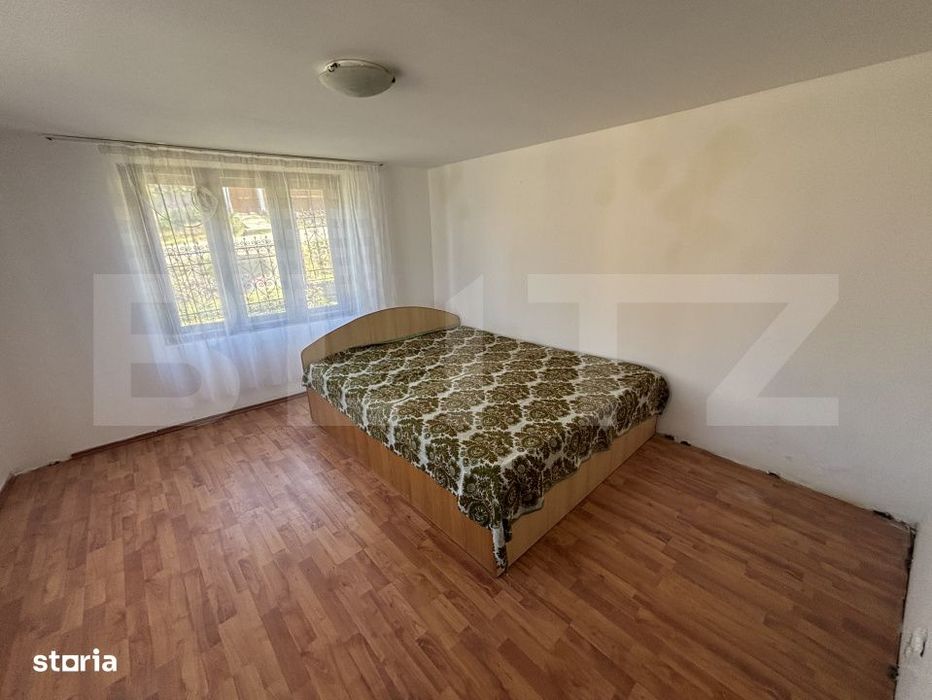 Casa de vanzare, zona linistita, in Recea