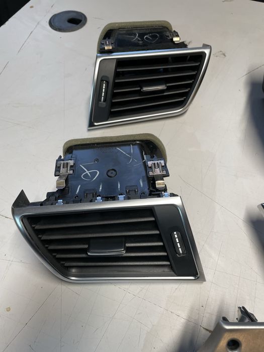Trimuri grile aerisire mercedes ML w166
