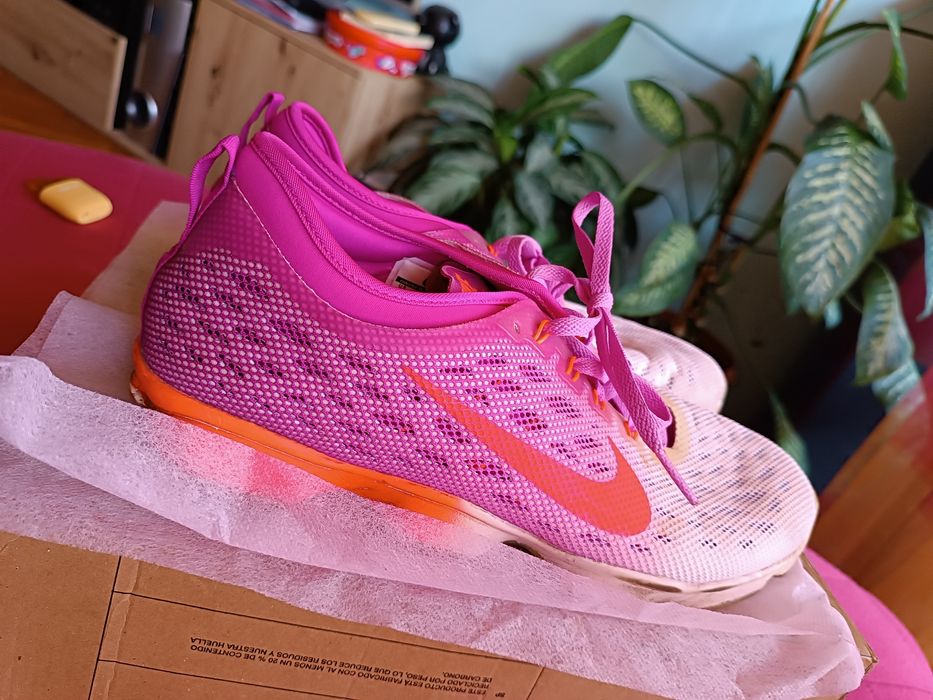 Маратонки и кецове Nike