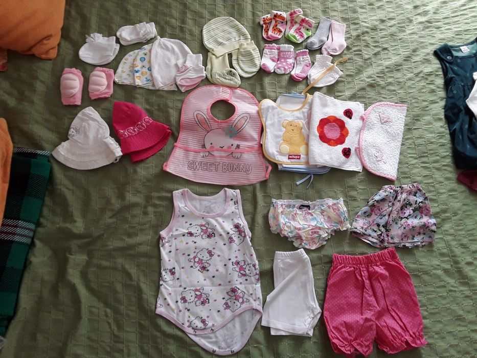 Детски бебешки дрехи до 12 месеца