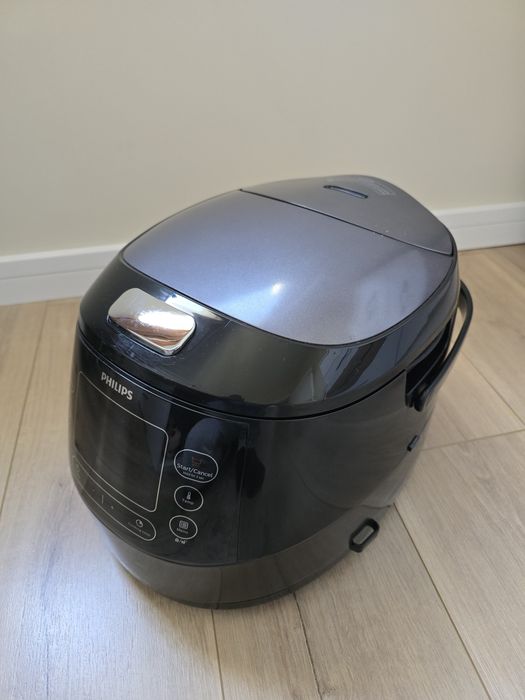 Мултикукър Philips HD4749