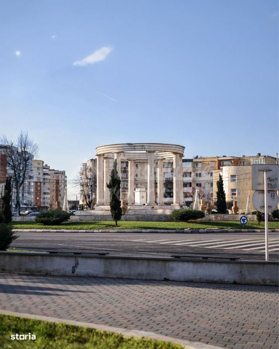Apartament 3 camere – Mangalia | Zona:Centru-Sens,600m de plajă