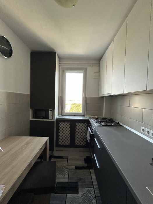 Inchiriez apartament 2 camere Brasov