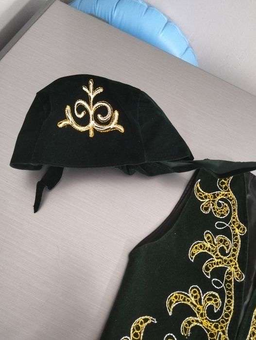 Продам желет 2000