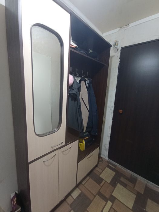 Срочно! Шкаф в прихожую
