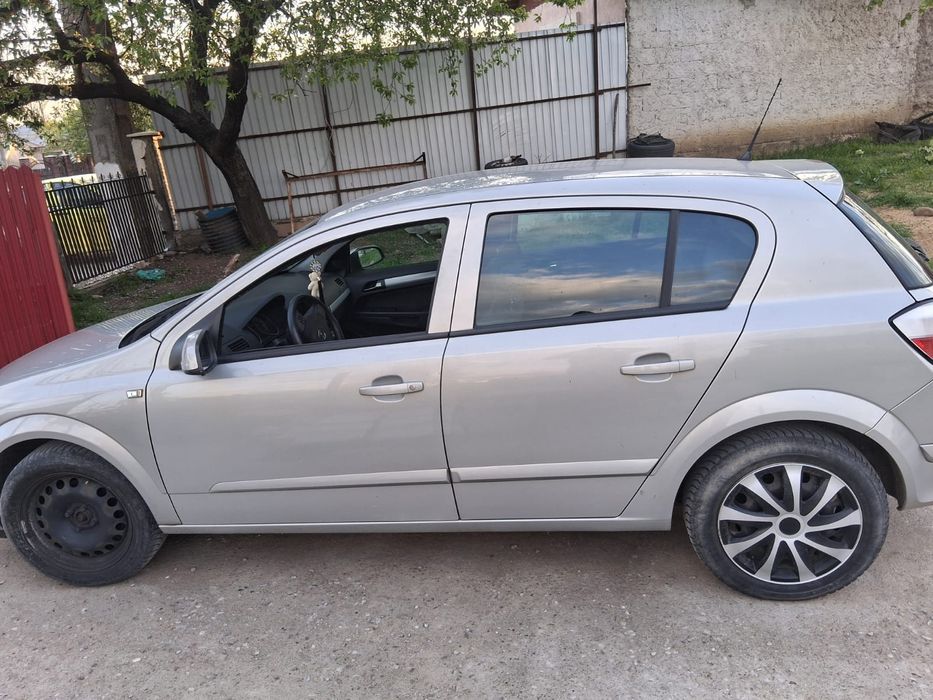 Vând sau schimb Opel Astra h 1.4 benzină  2006