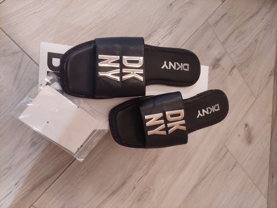 DKNY Дамски чехли