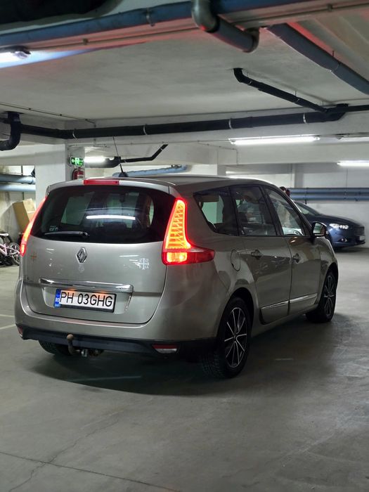 RENAULT Scenic 2012 — imagine 4
