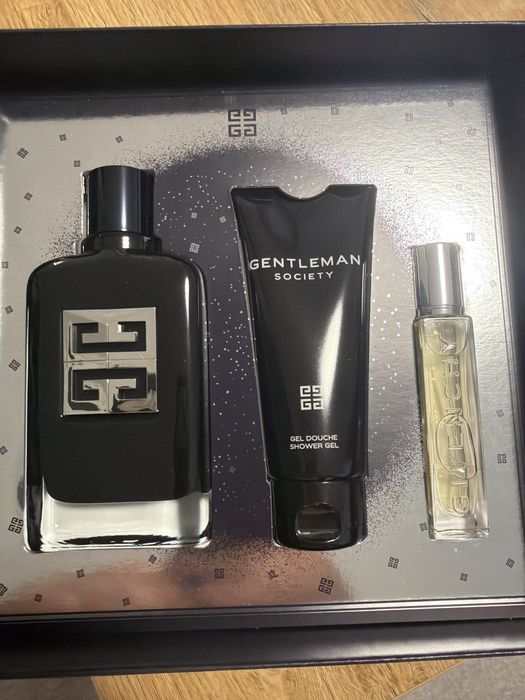 Set Givenchy Gentleman Society - EDP 100 ml + gel dus + travel