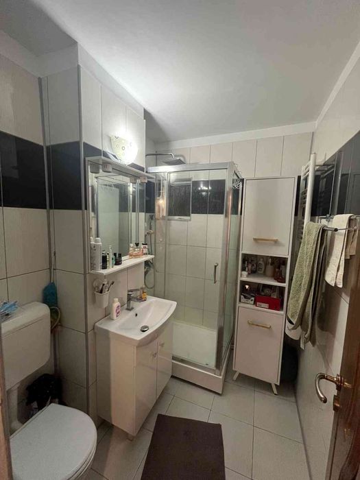 Vand Apartament 3 camera zona Brailei