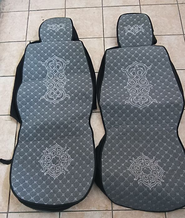 Авто Чехлы универсальные