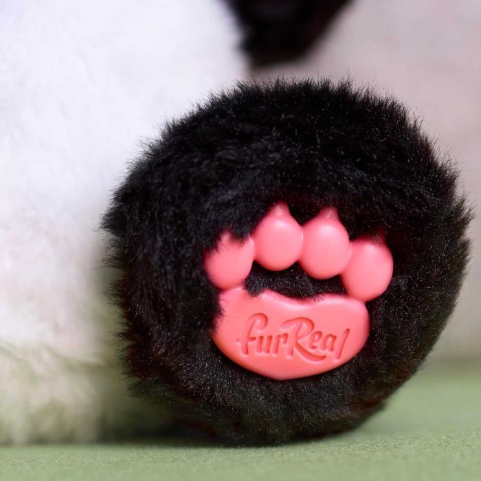 Интерактивна Търкаляща се Панда Coco Fur Real