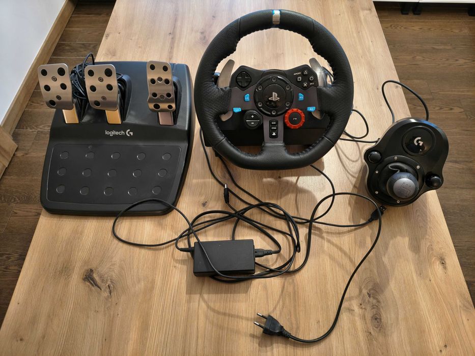 Volan Force Feedback Logitech G29