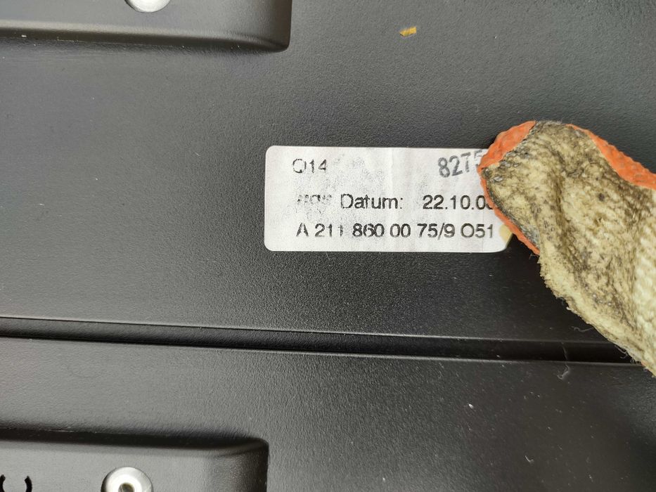 Щора за Багажник Комби Mercedes E class W211 4Matic 2008г Avangarde