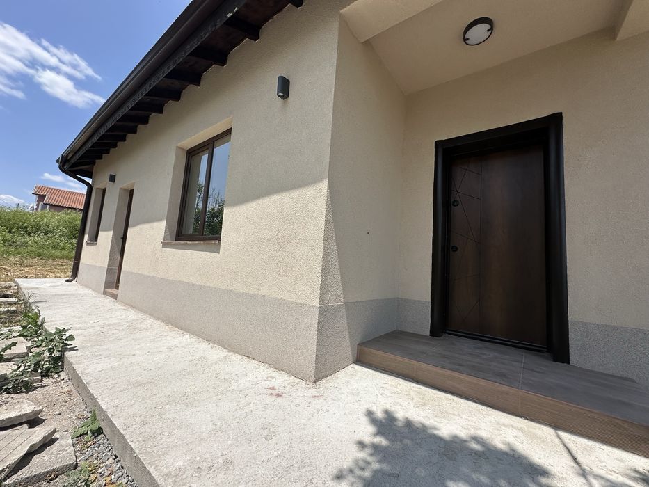 Продава се Къща в Бургас, Пристанище Бургас - 100 кв.м за 1150 €/кв.м - Снимка #4