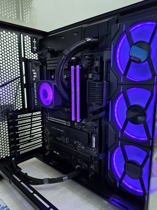 9850x3d, 32GB DDR5, 1TB SSD, X870E, 1000w, Vision Compact