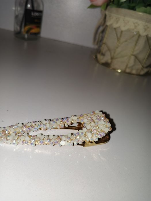 Asal taqinchoq ayollar uchun ajoyib tanlov