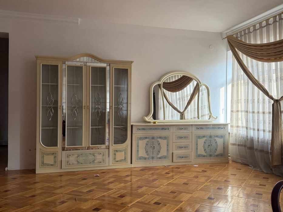 Мебел для дома в хорошом состояние