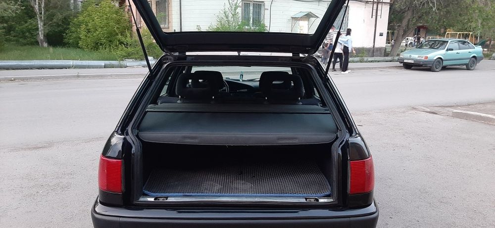 Ауди 100 С4 продается